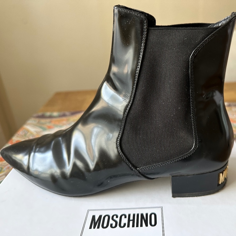 Moschino boots